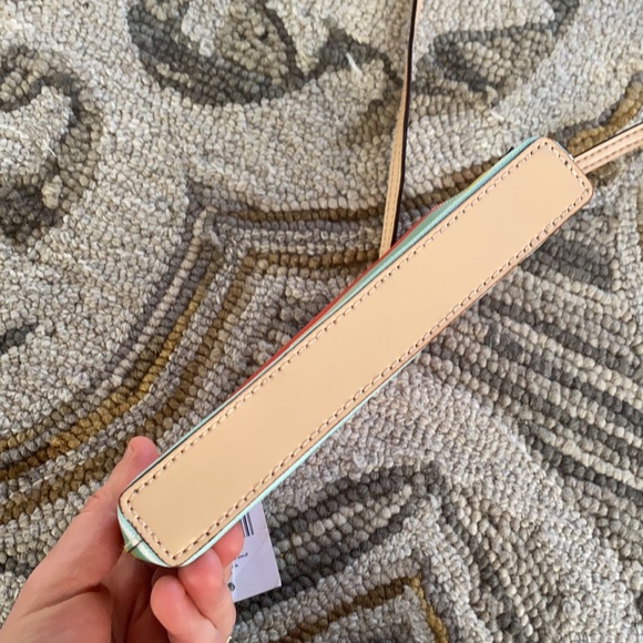 ♠️kate spade NWT grant street shoulder bag ♠️ - Picture 4 of 11